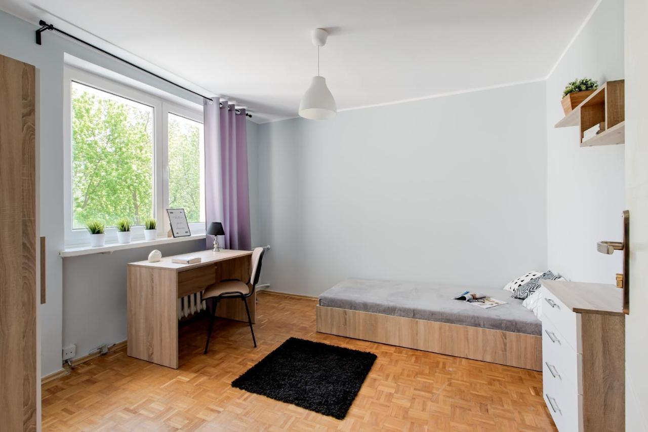 Krzywon 8 Rooms Varsó Kültér fotó