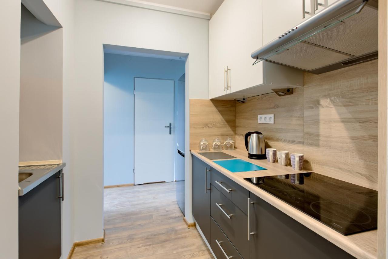 Krzywon 8 Rooms Varsó Kültér fotó