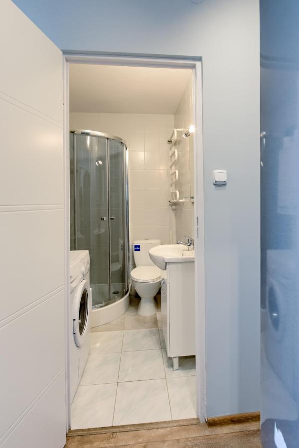 Krzywon 8 Rooms Varsó Kültér fotó